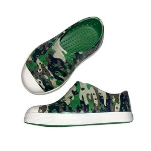 Native Shoes Kids Camo Slip-On Sneakers in Green and White
